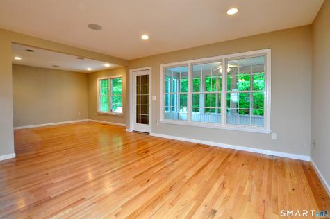 127 Kings Way Windsor CT 06095