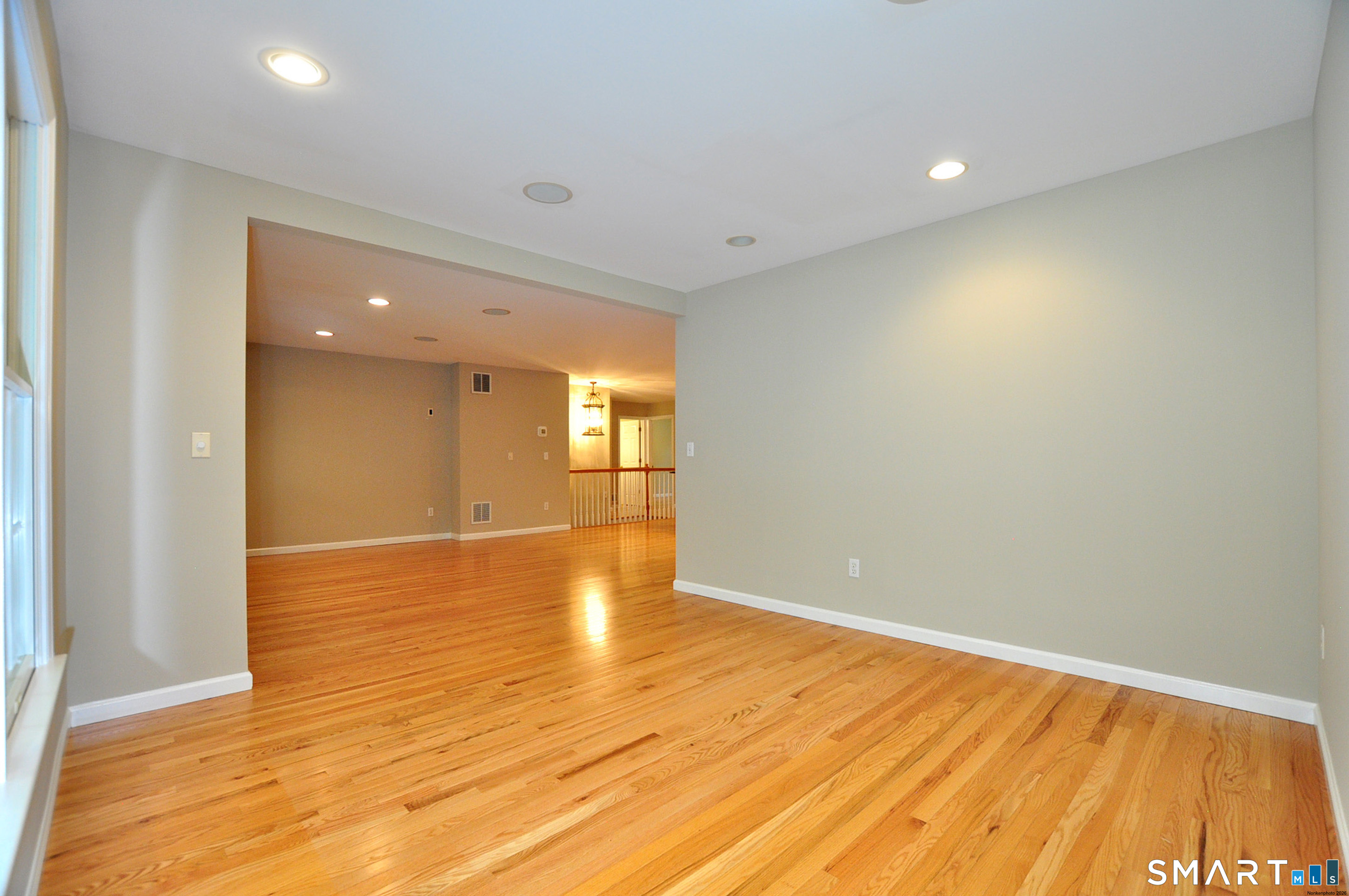 127 Kings Way Windsor CT 06095