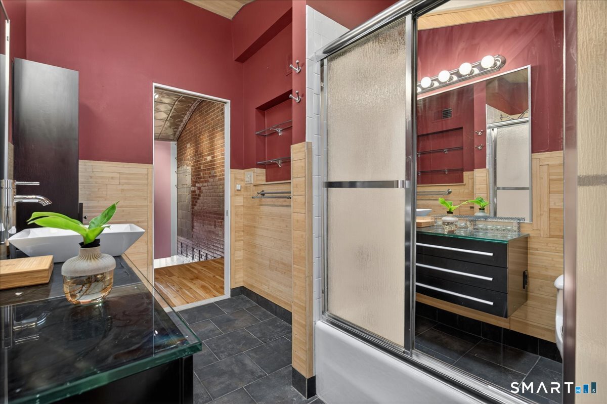 7 Wooster Place New Haven CT 06511