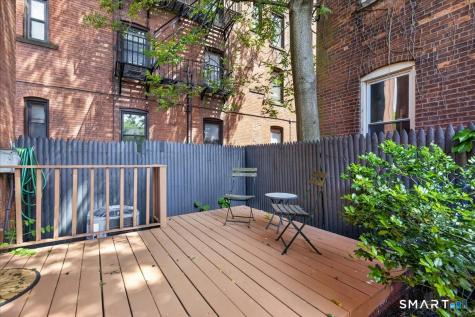 7 Wooster Place New Haven CT 06511