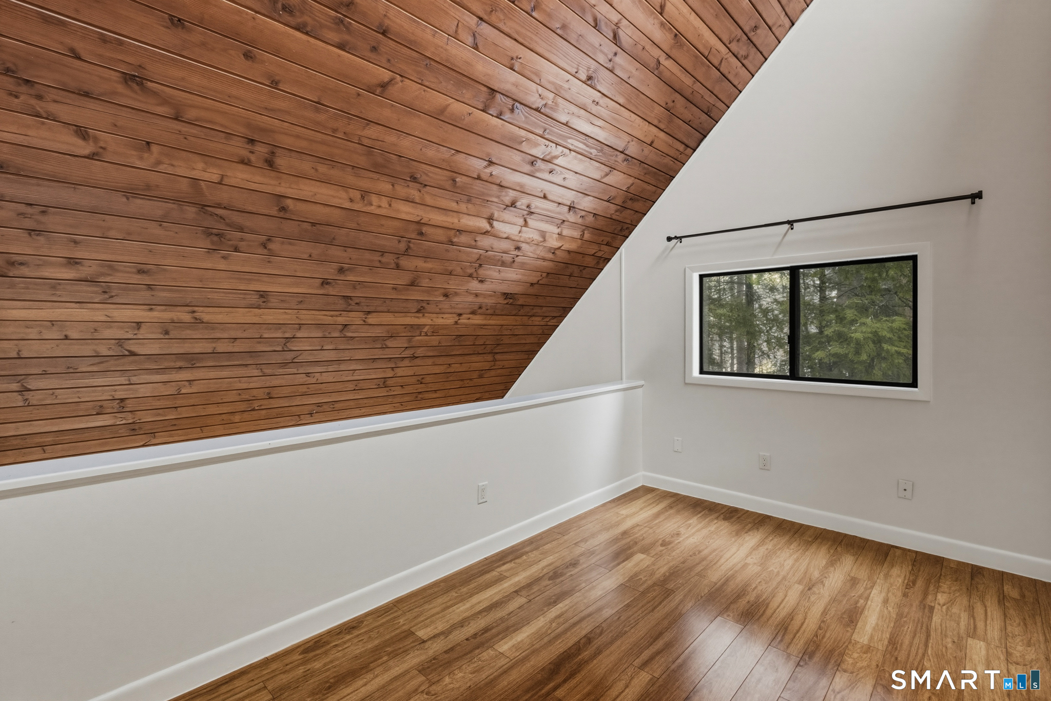 2 Gillette Court Simsbury CT 06070