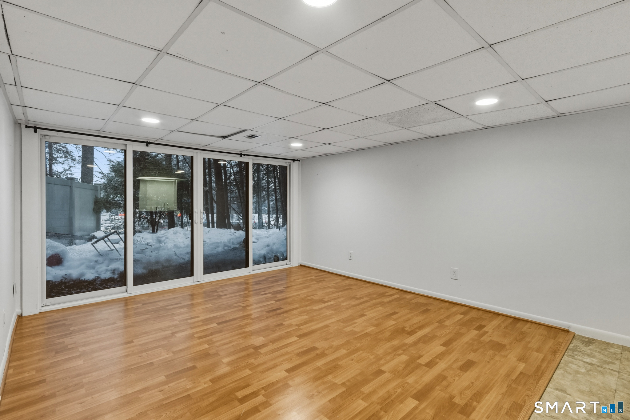 2 Gillette Court Simsbury CT 06070