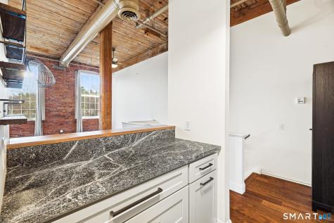 92 Main Street Deep River CT 06417