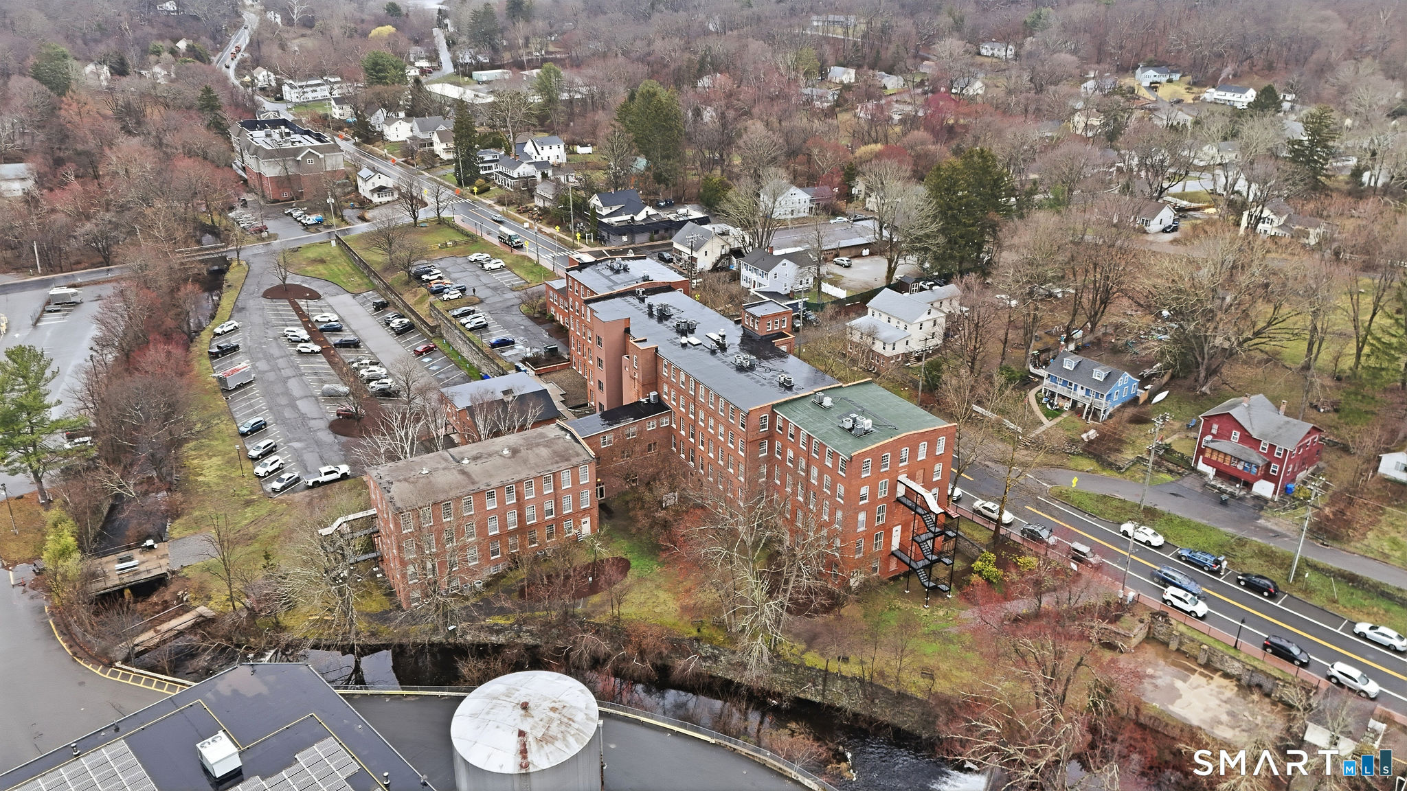 92 Main Street Deep River CT 06417