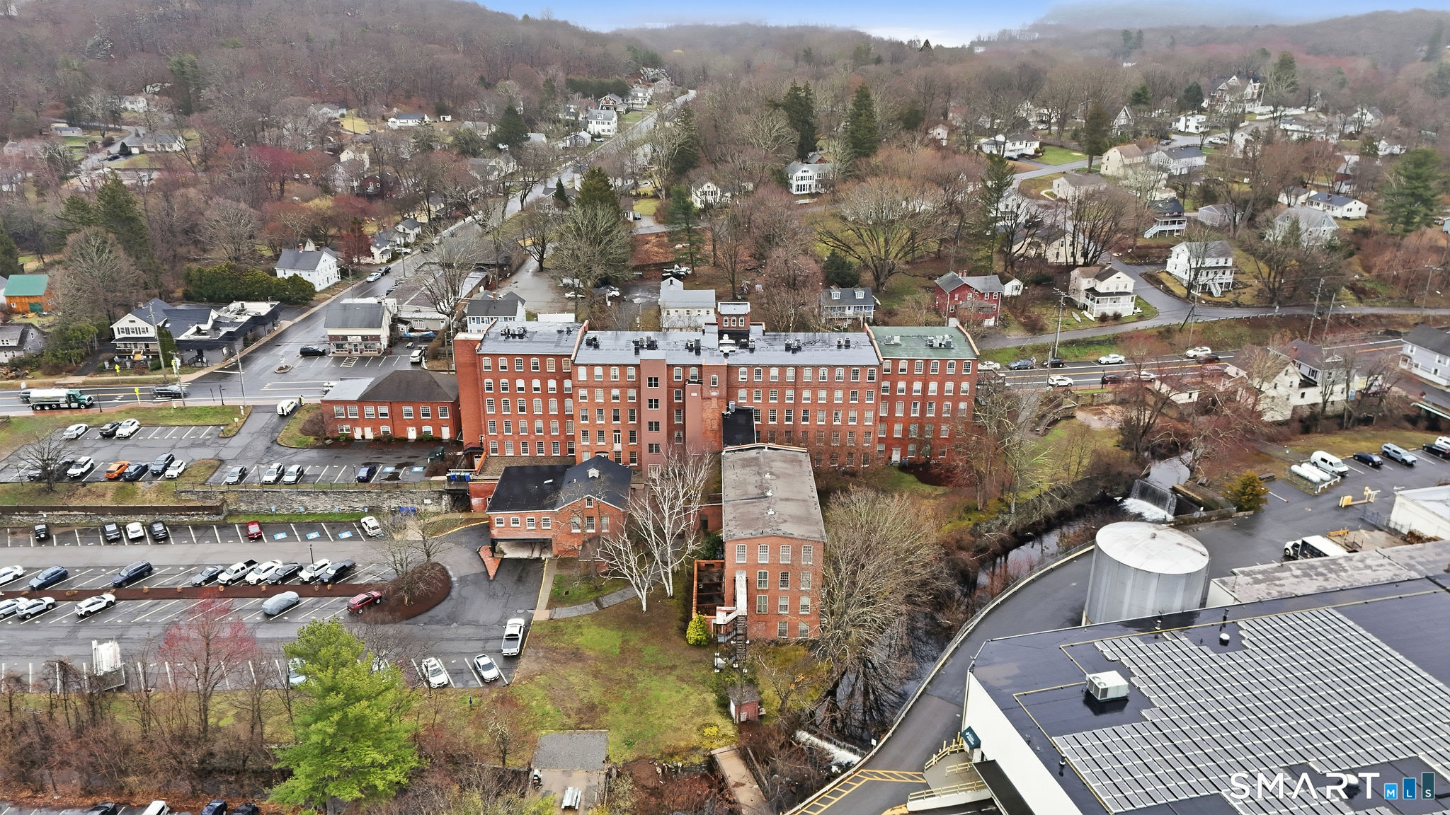92 Main Street Deep River CT 06417