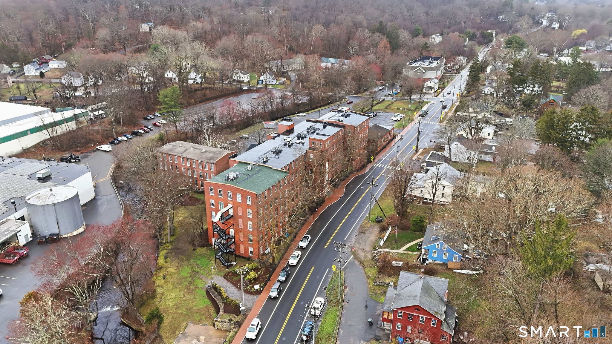 92 Main Street Deep River CT 06417
