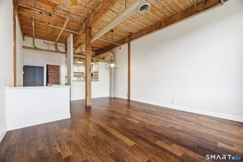 92 Main Street Deep River CT 06417