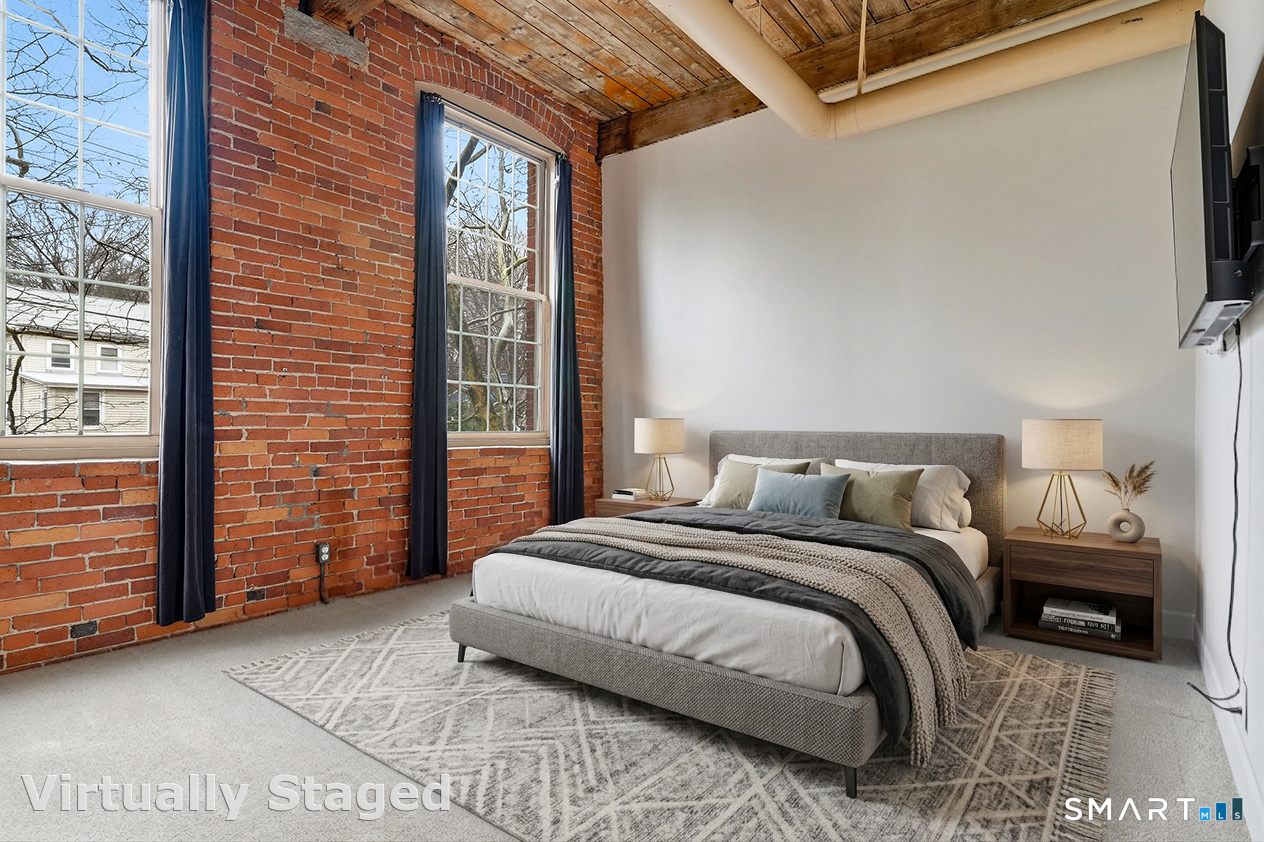 92 Main Street Deep River CT 06417