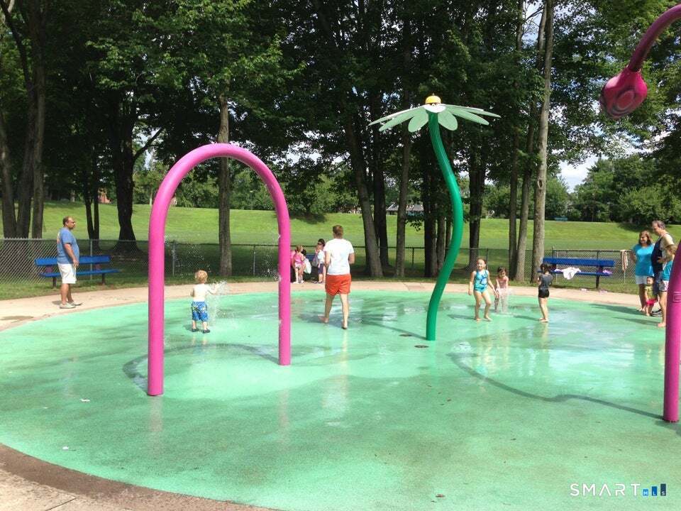 97 Shadow Lane West Hartford CT 06110
