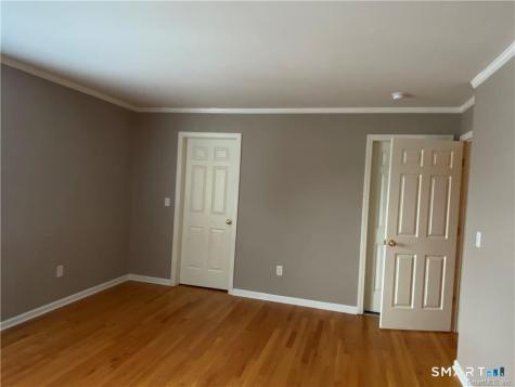 11 Mannions Lane Danbury CT 06810