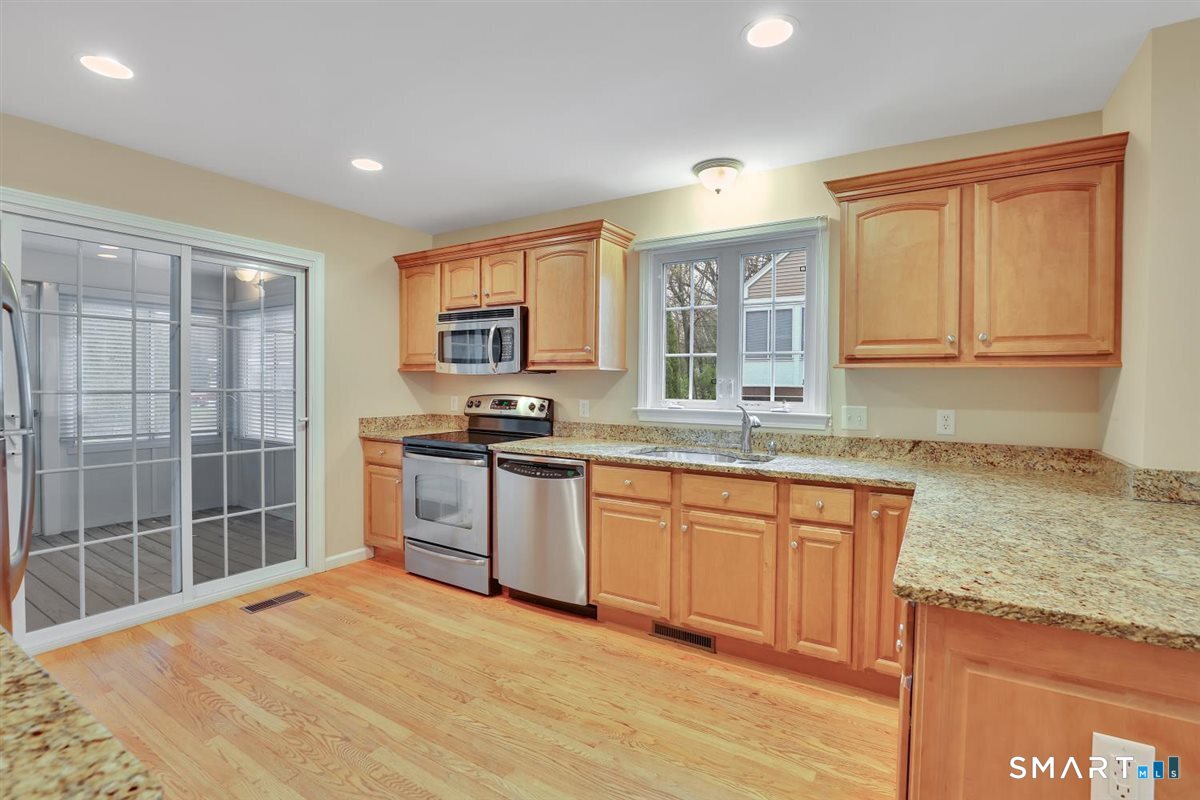 24 Lantern Lane Vernon CT 06066