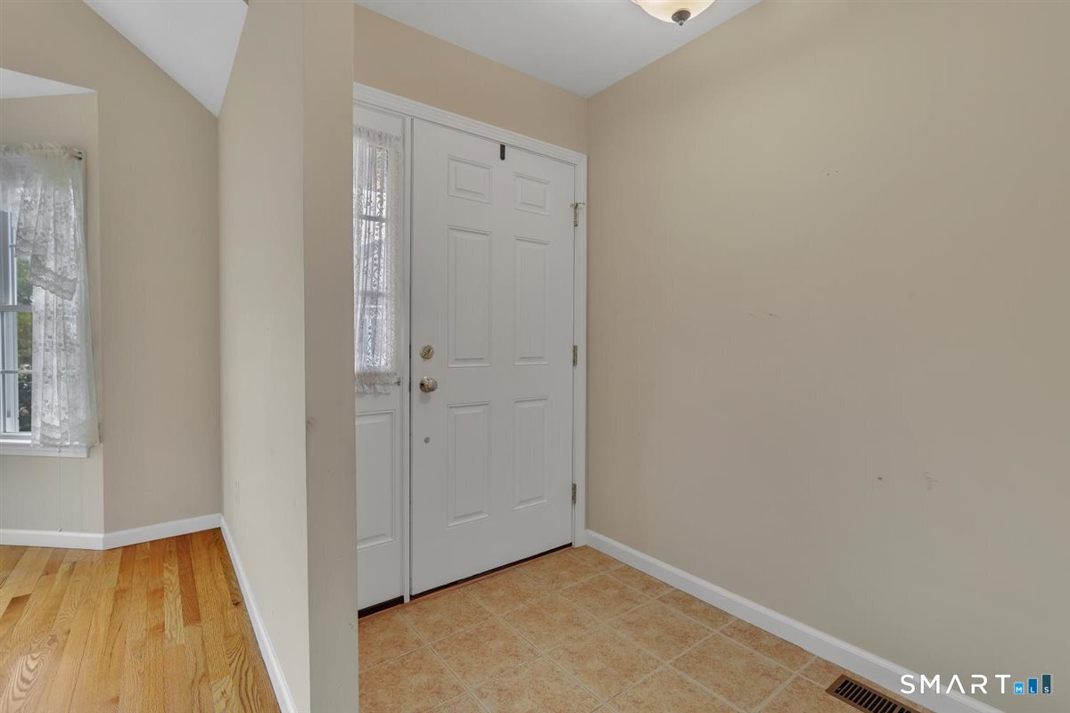 24 Lantern Lane Vernon CT 06066
