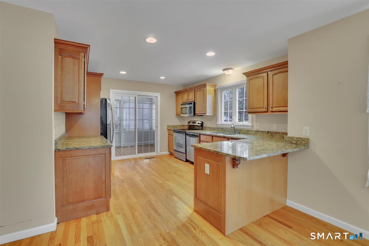 24 Lantern Lane Vernon CT 06066