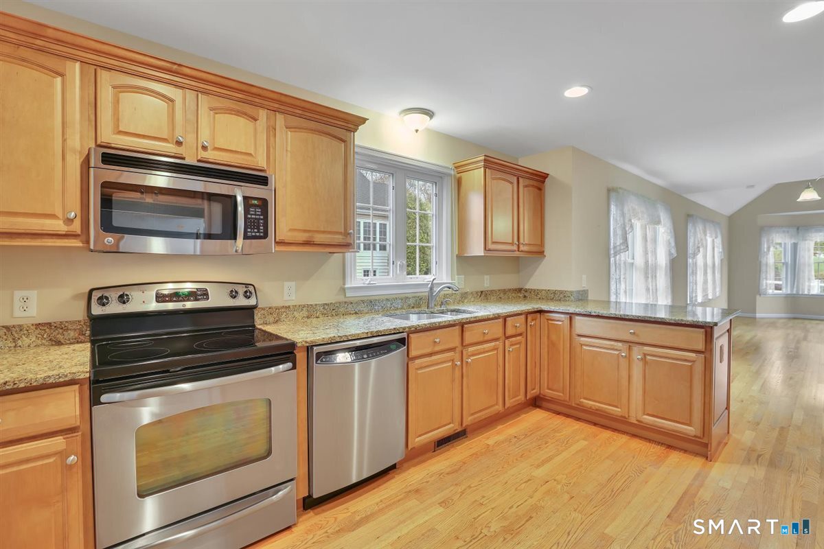 24 Lantern Lane Vernon CT 06066