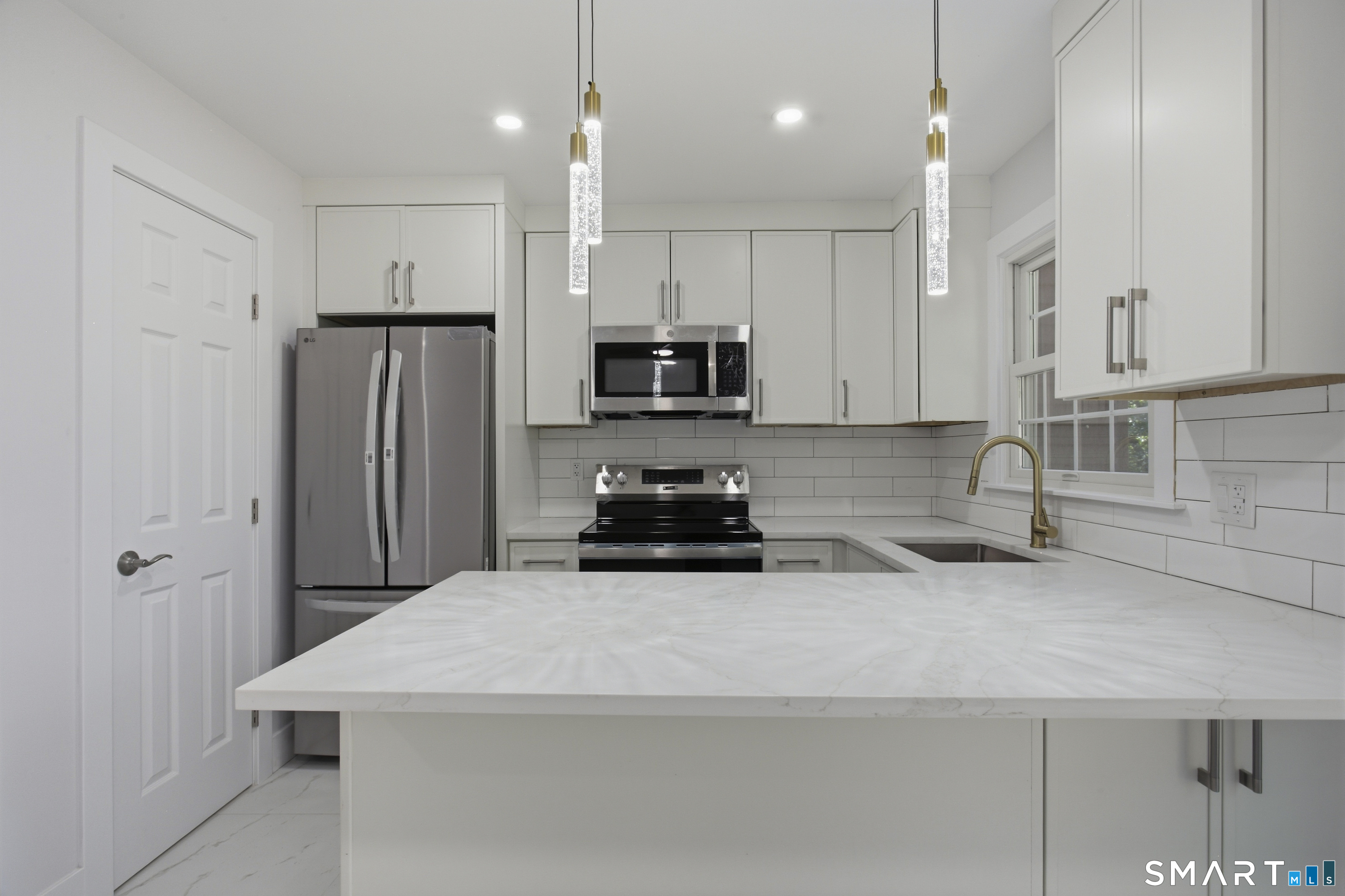 12 Camelot Drive Norwalk CT 06850