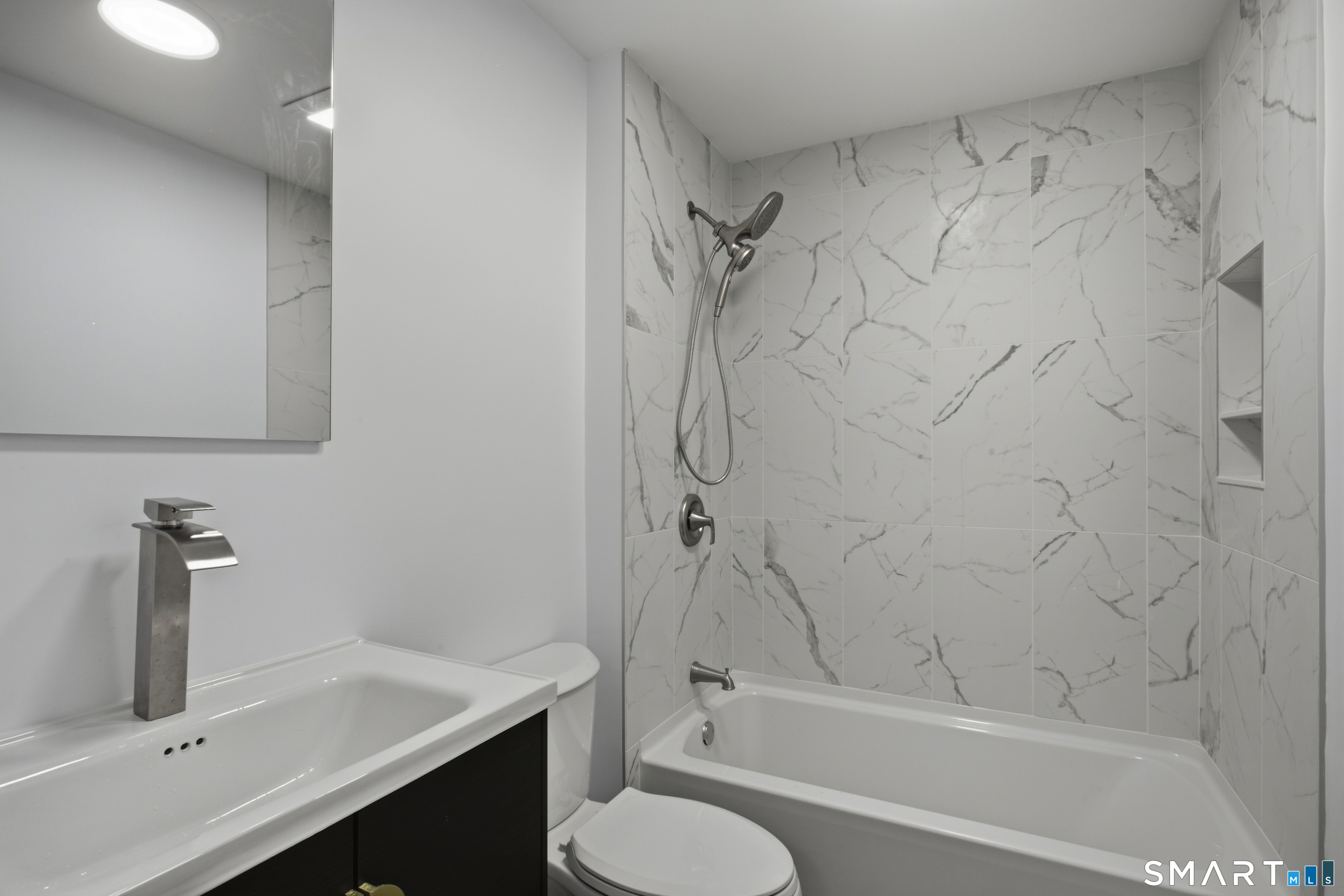 12 Camelot Drive Norwalk CT 06850