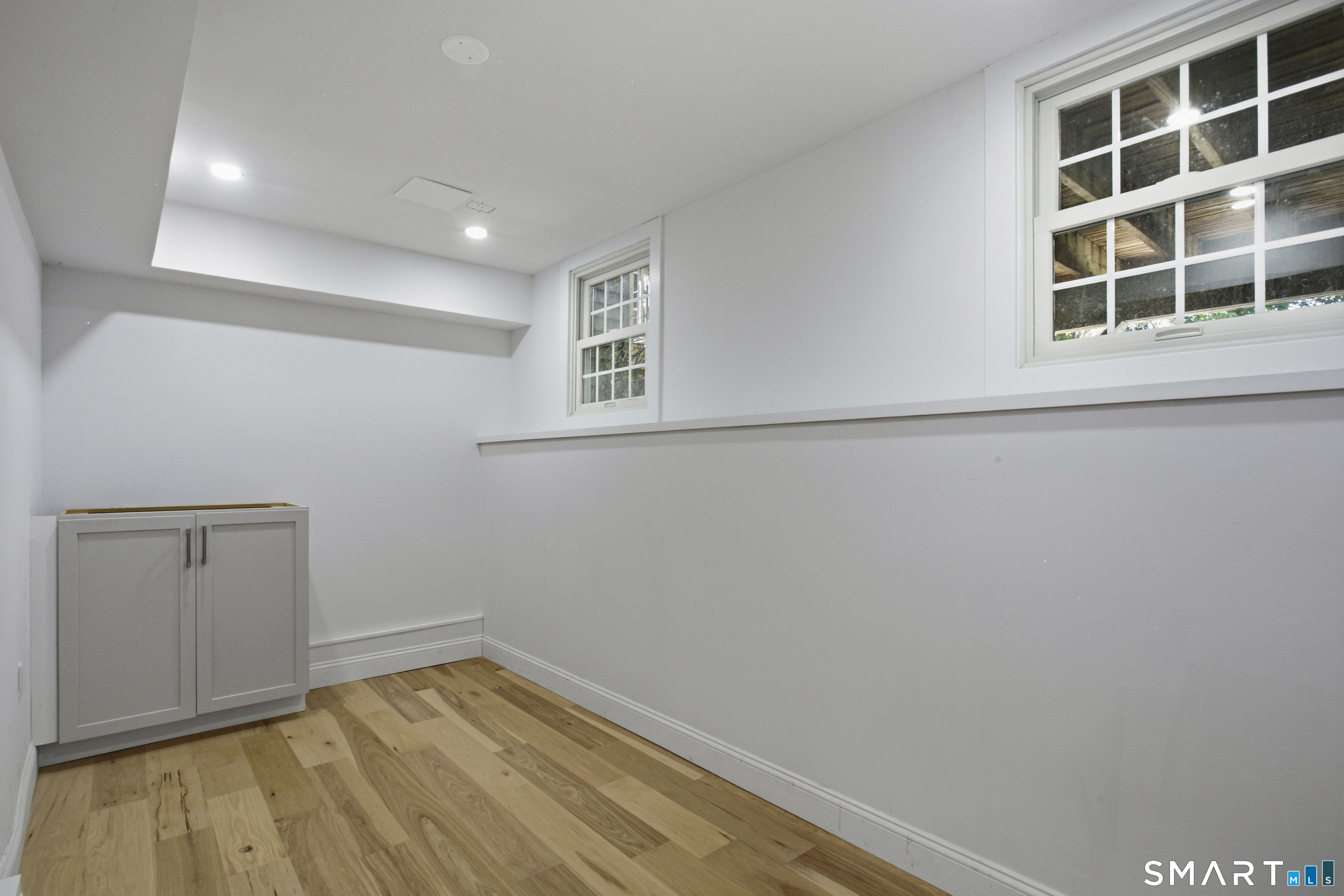 12 Camelot Drive Norwalk CT 06850