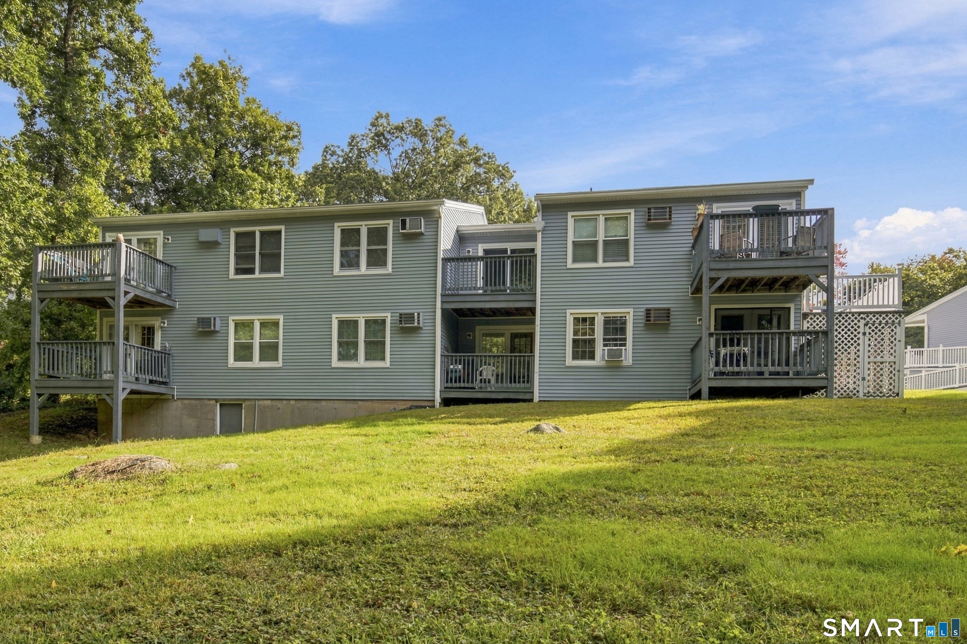19 Hidden Knolls Circle Monroe CT 06468