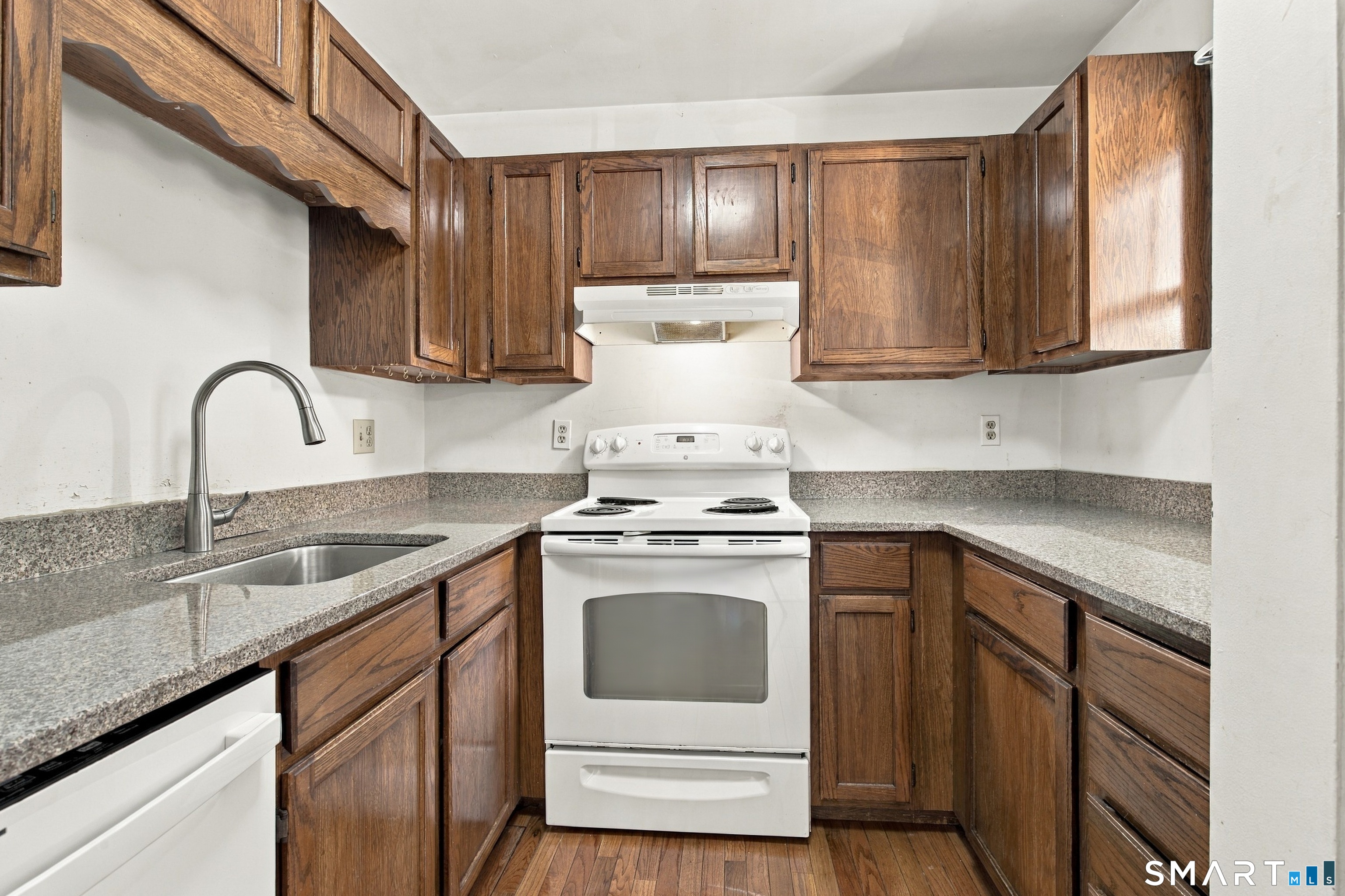 19 Hidden Knolls Circle Monroe CT 06468
