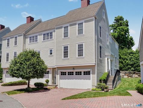 77 Havemeyer Lane Stamford CT 06902