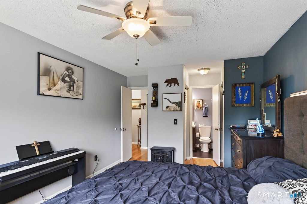 105 Peddlars Drive Branford CT 06405