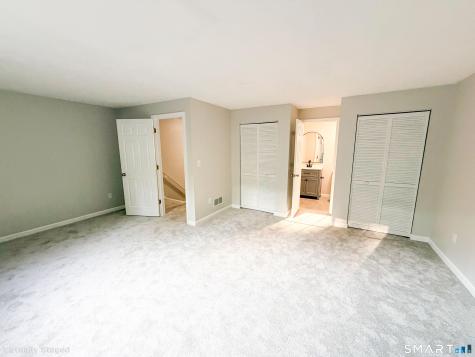 3379 Whitney Avenue Hamden CT 06518