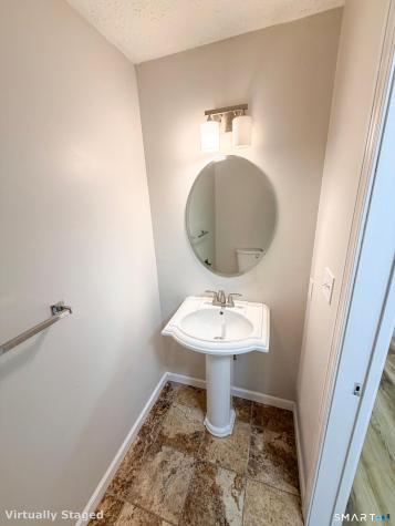 3379 Whitney Avenue Hamden CT 06518