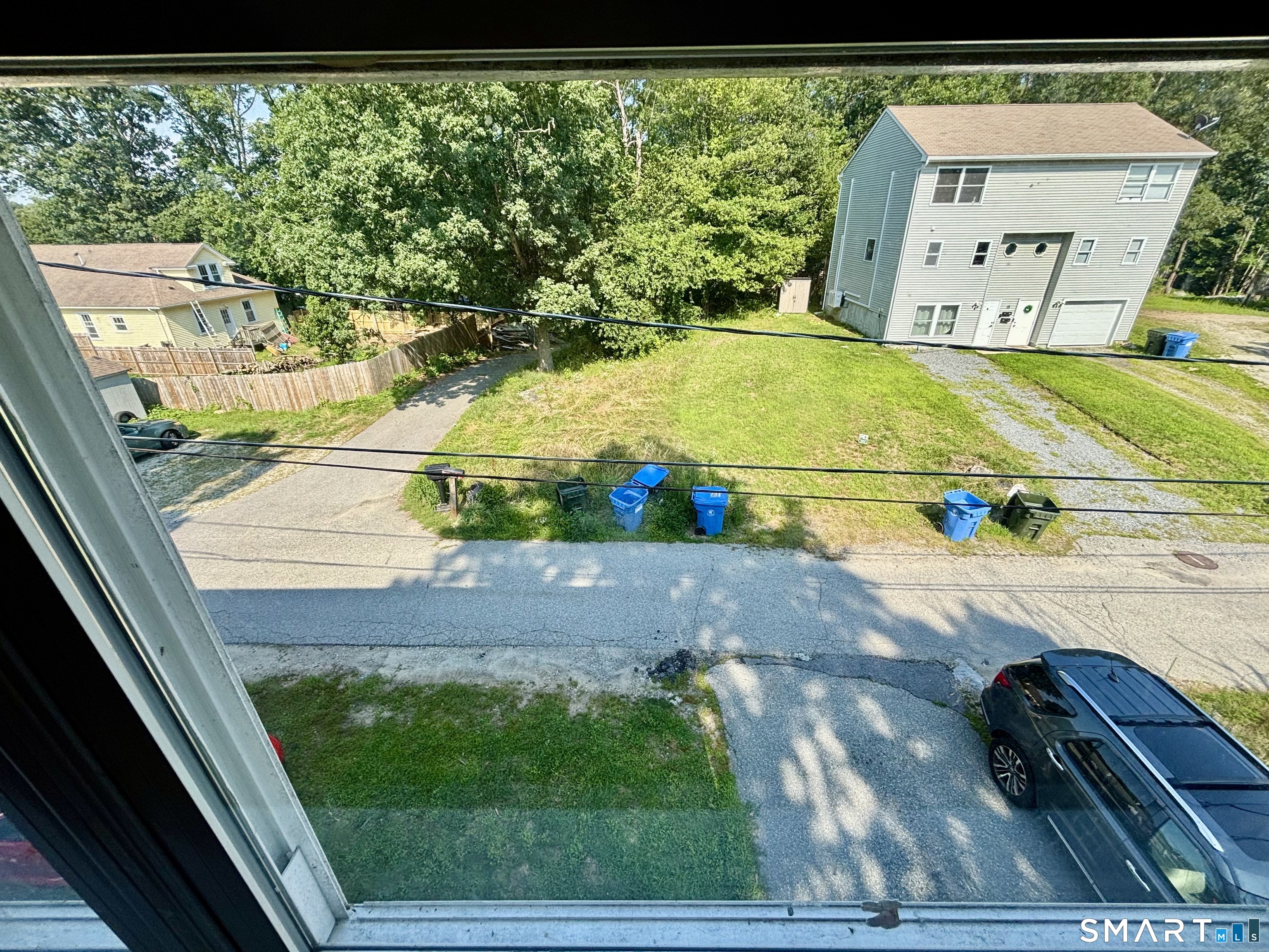 10 Hillcrest Street Norwich CT 06360
