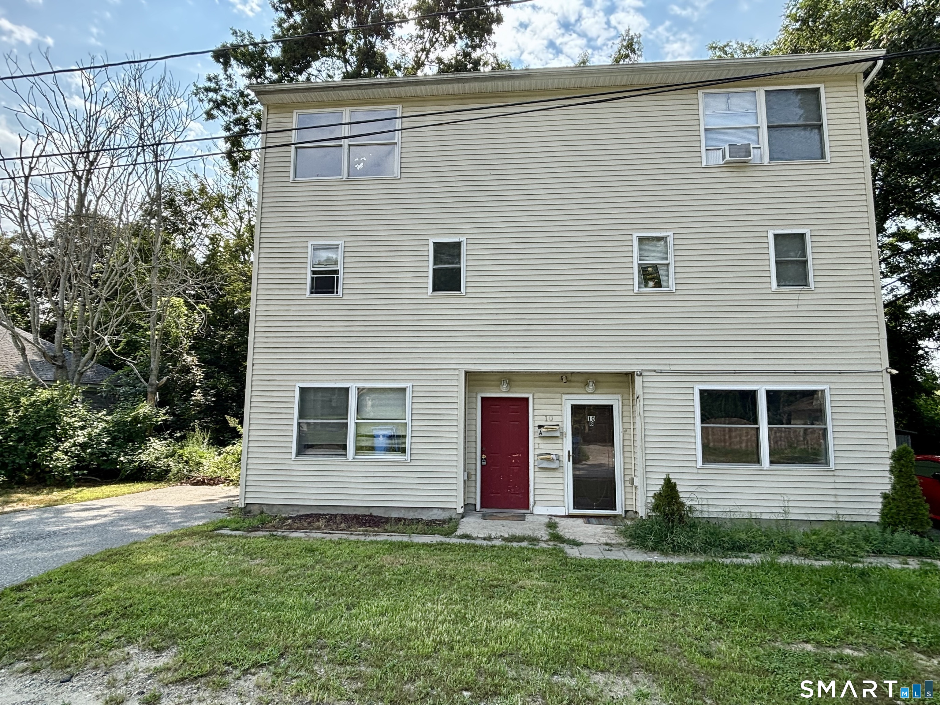 10 Hillcrest Street Norwich CT 06360