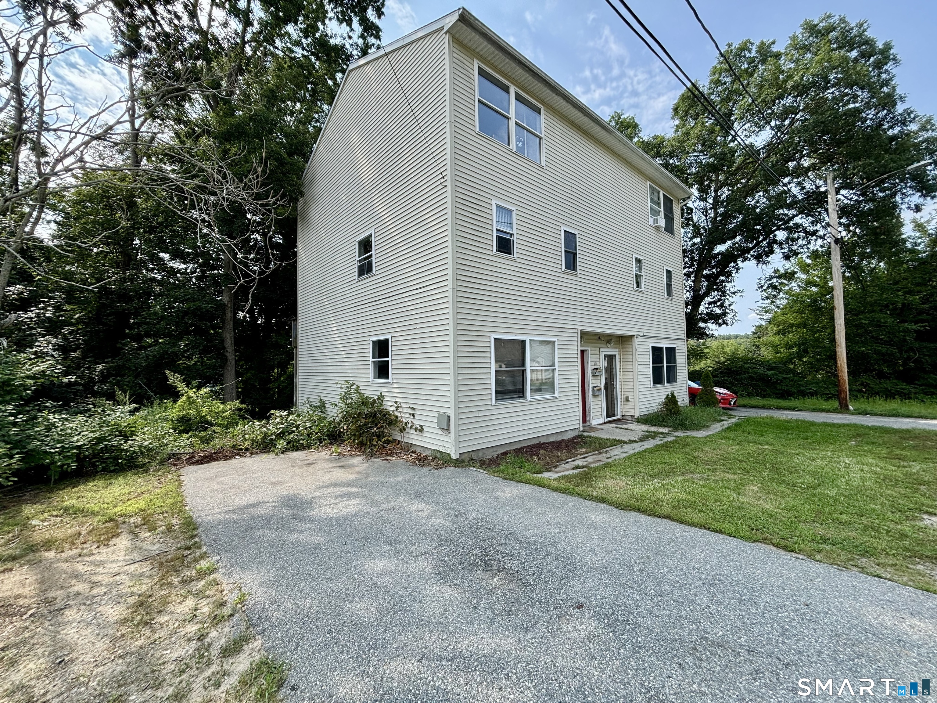 10 Hillcrest Street Norwich CT 06360