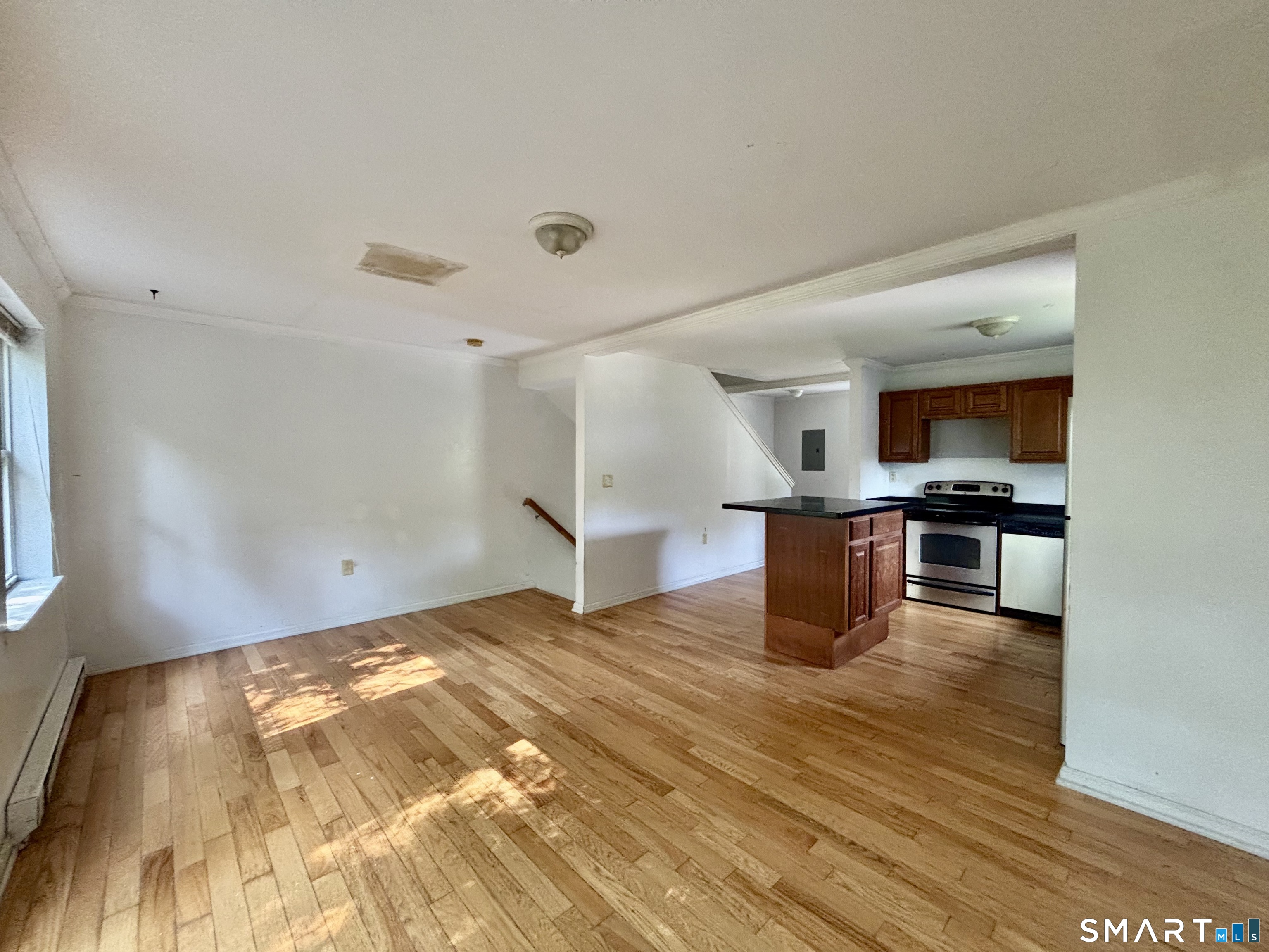 10 Hillcrest Street Norwich CT 06360