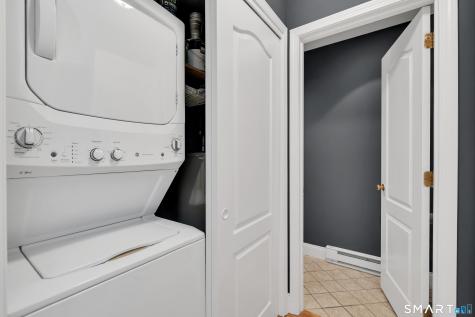 6 Glen Ridge Court New Milford CT 06776