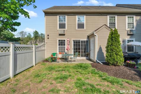6 Glen Ridge Court New Milford CT 06776