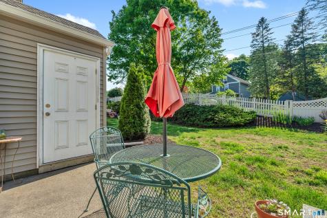 6 Glen Ridge Court New Milford CT 06776