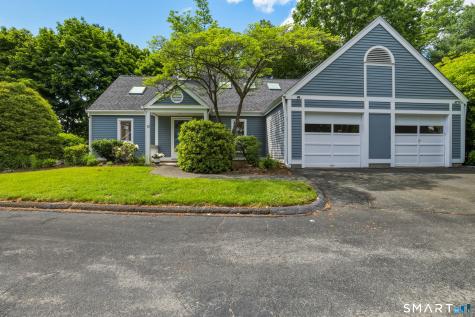 20 Centre Village Drive Madison CT 06443