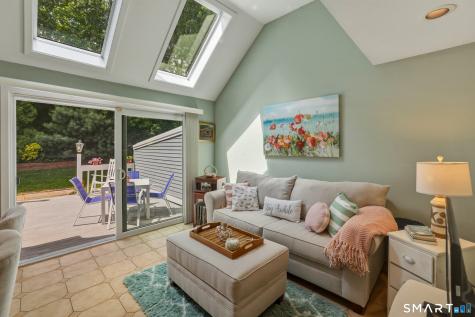 20 Centre Village Drive Madison CT 06443
