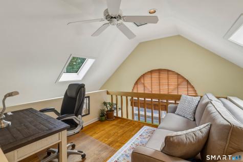20 Centre Village Drive Madison CT 06443