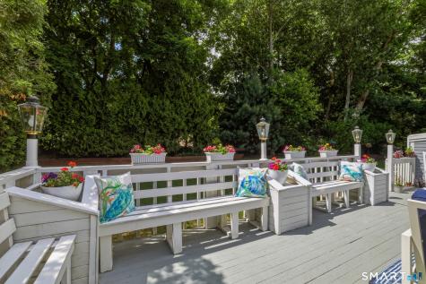 20 Centre Village Drive Madison CT 06443