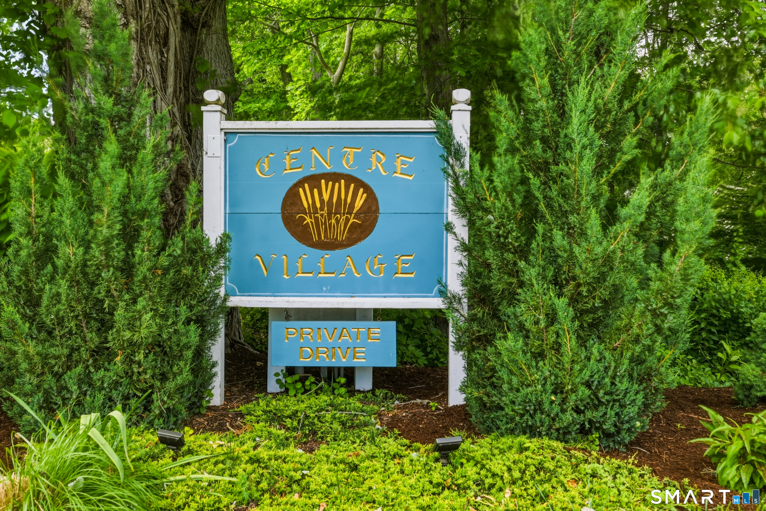 20 Centre Village Drive Madison CT 06443