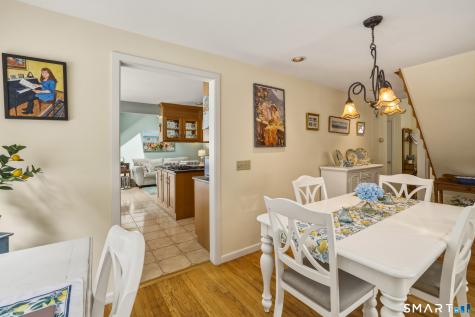 20 Centre Village Drive Madison CT 06443