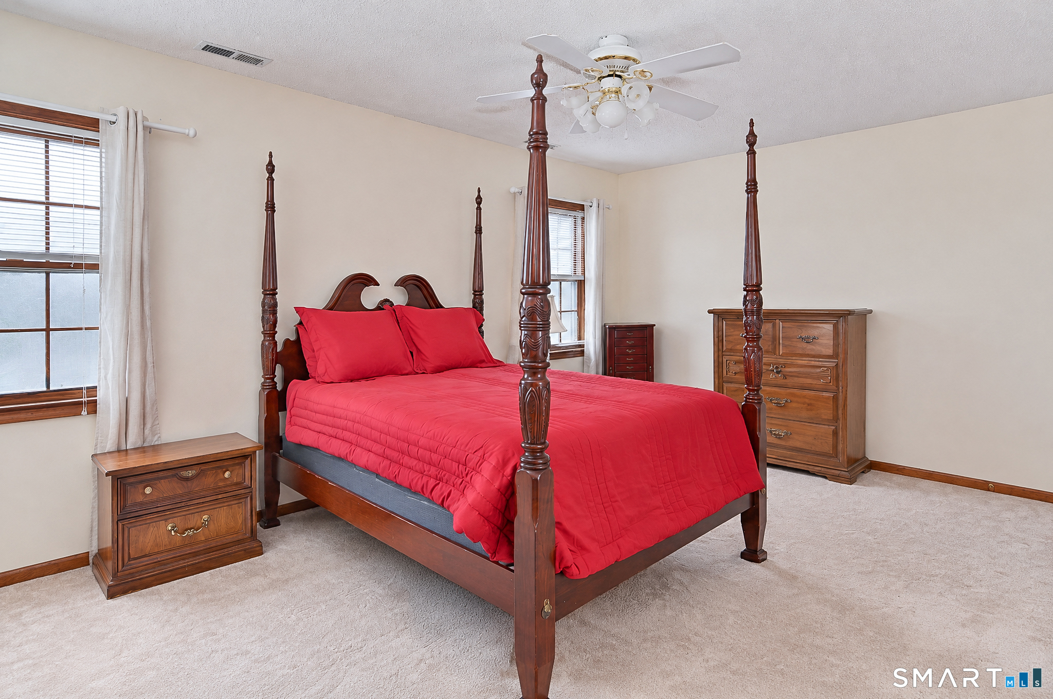 55 Mill Plain Road Danbury CT 06811