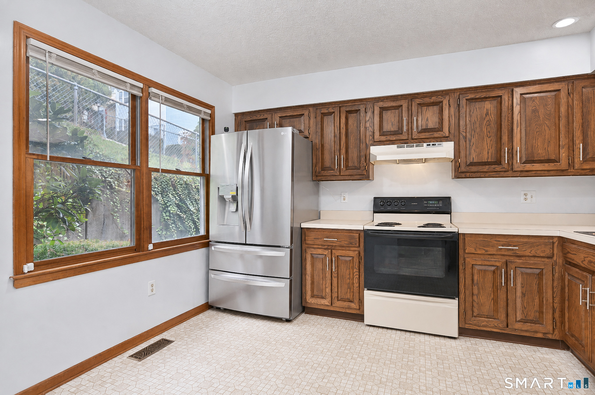 55 Mill Plain Road Danbury CT 06811