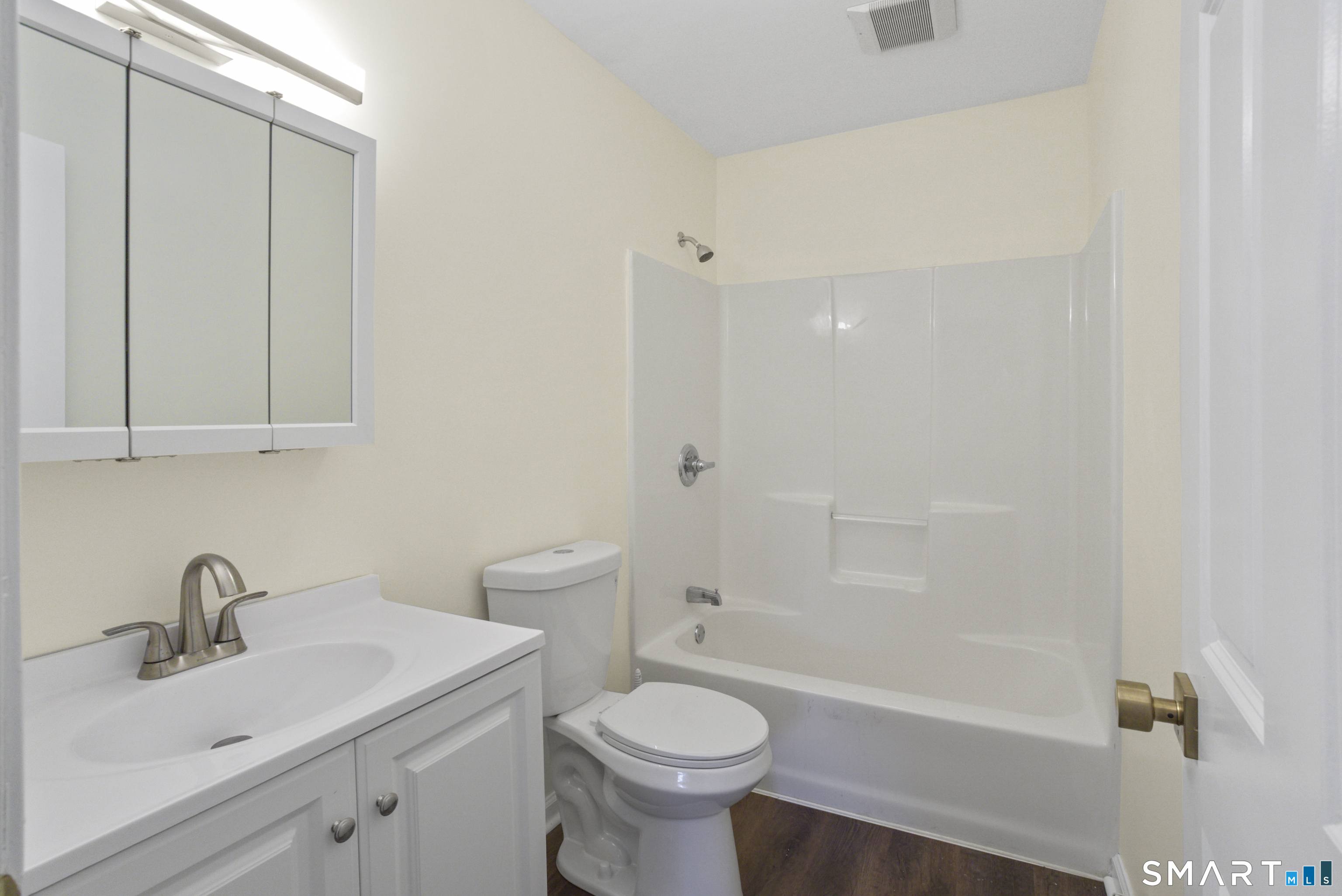 57 Glade Street West Haven CT 06516