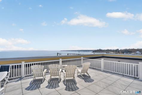 185 Main Street East Lyme CT 06357