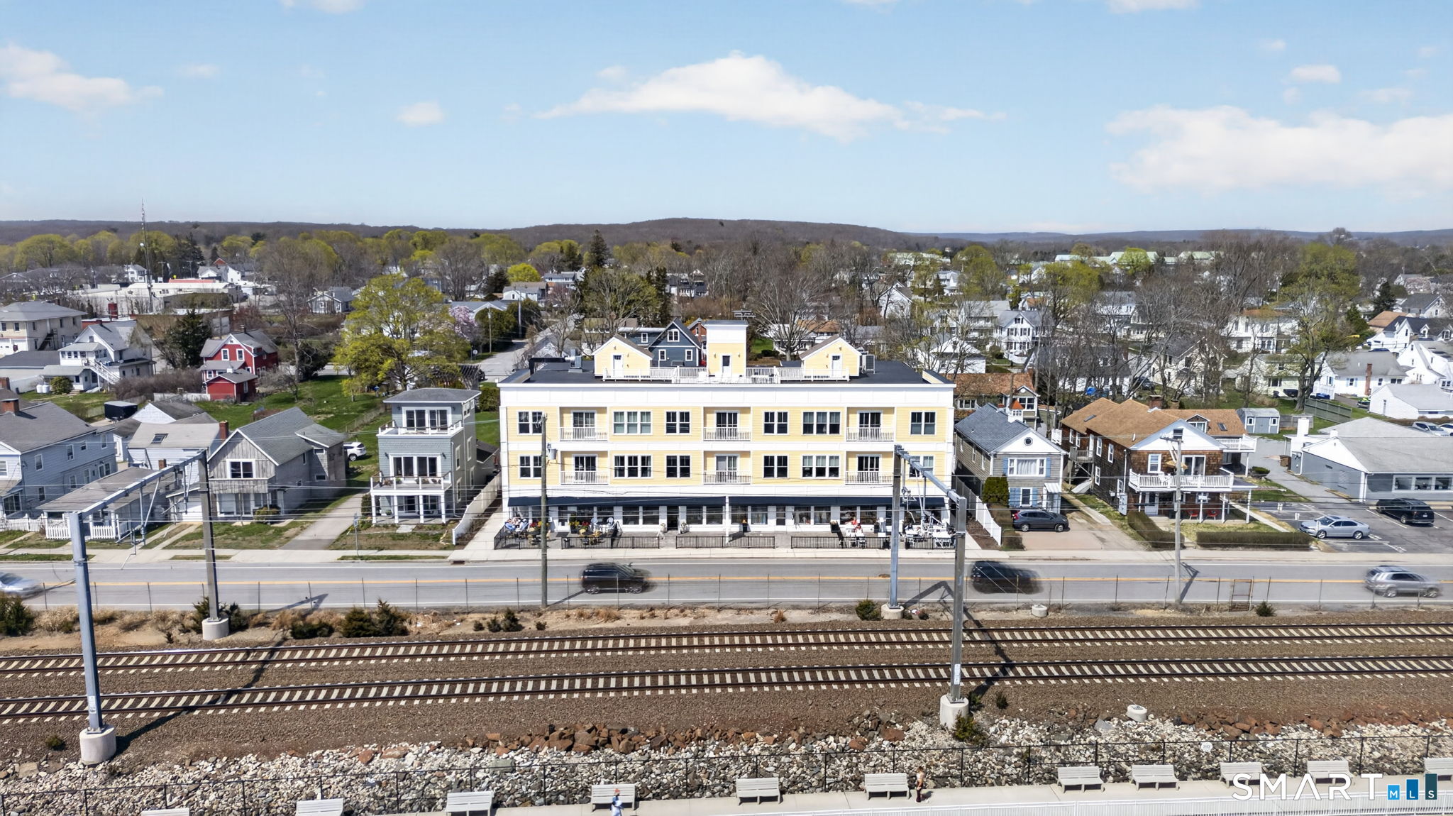 185 Main Street East Lyme CT 06357
