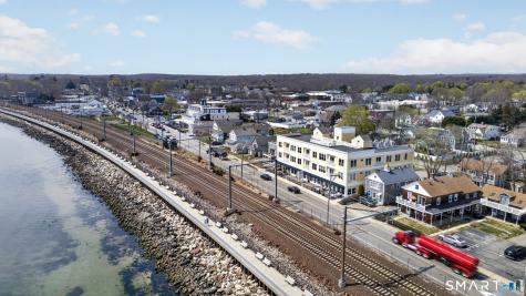 185 Main Street East Lyme CT 06357