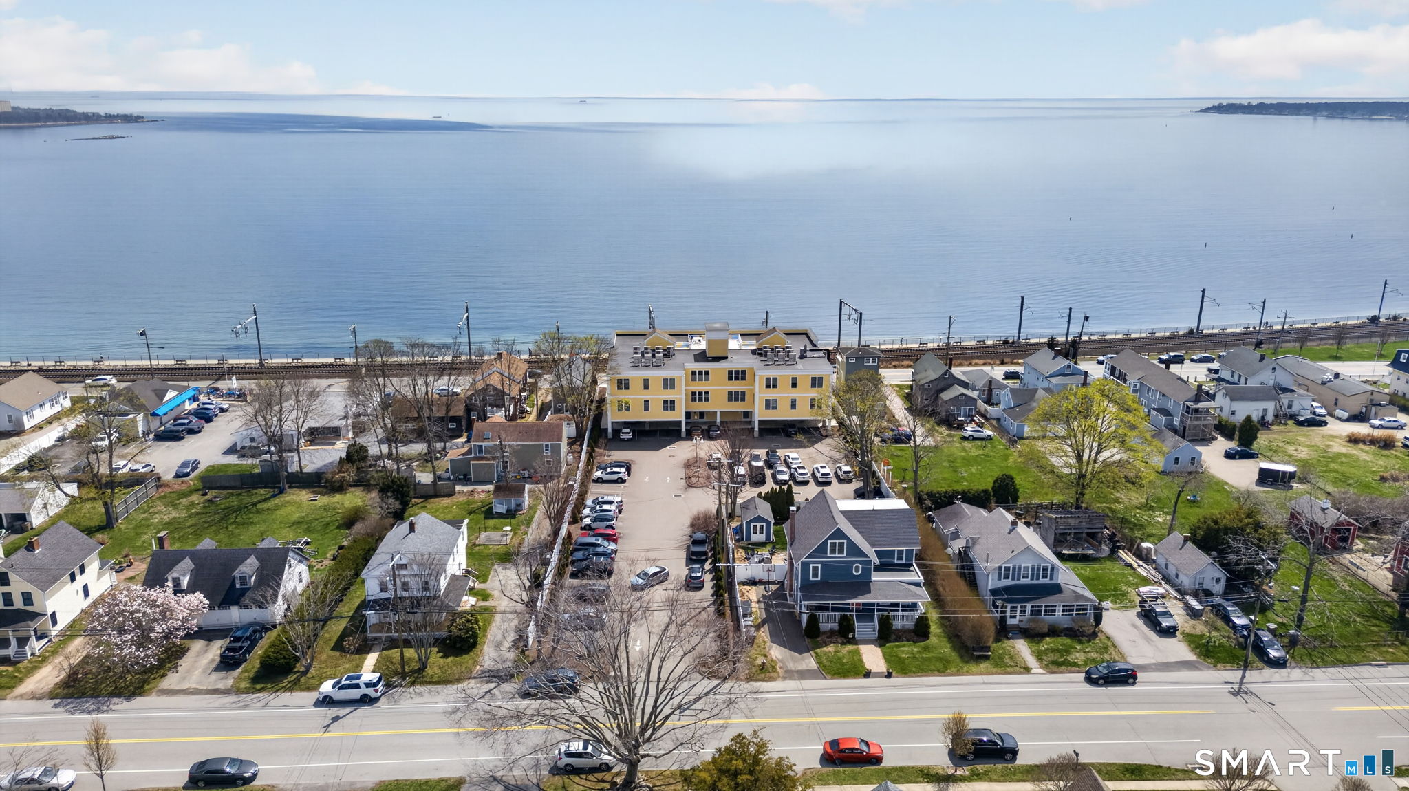 185 Main Street East Lyme CT 06357