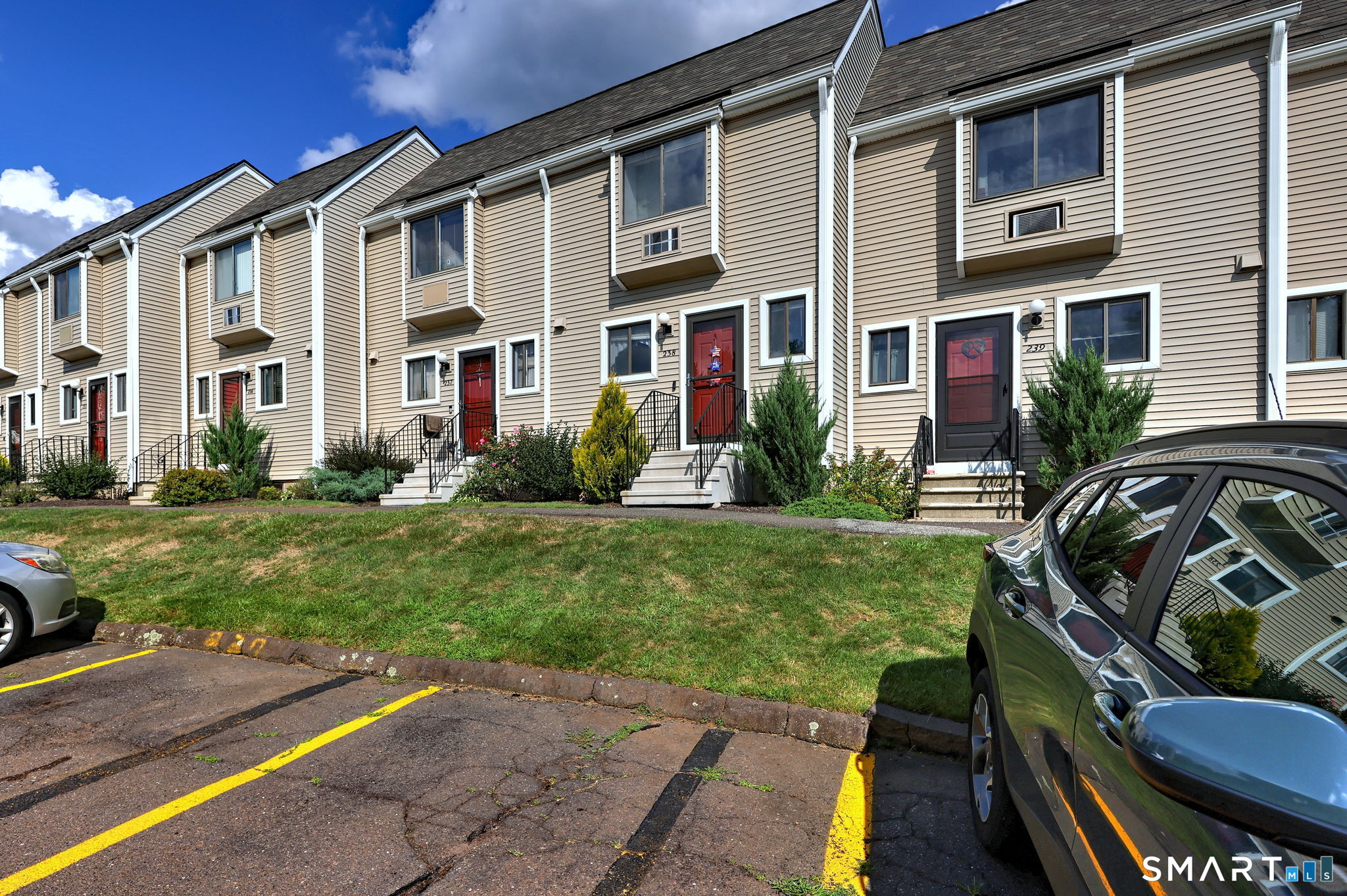 238 North Hampton Court Meriden CT 06450
