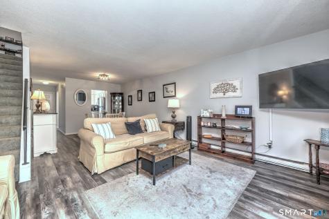 238 North Hampton Court Meriden CT 06450