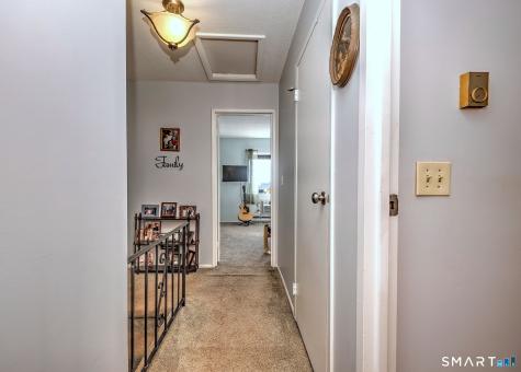 238 North Hampton Court Meriden CT 06450